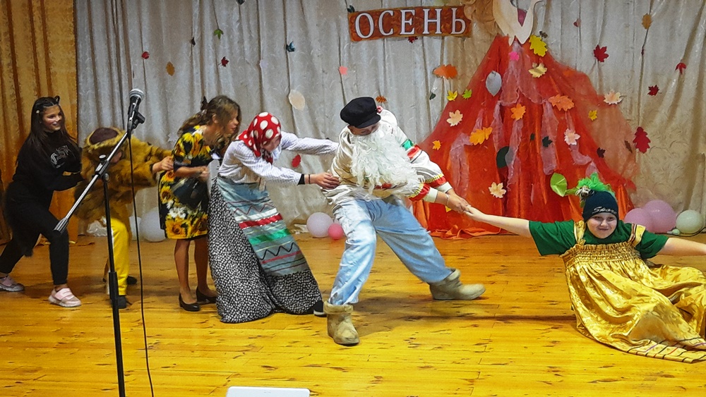 СКАЗКА НА НОВЫЙ ЛАД 
