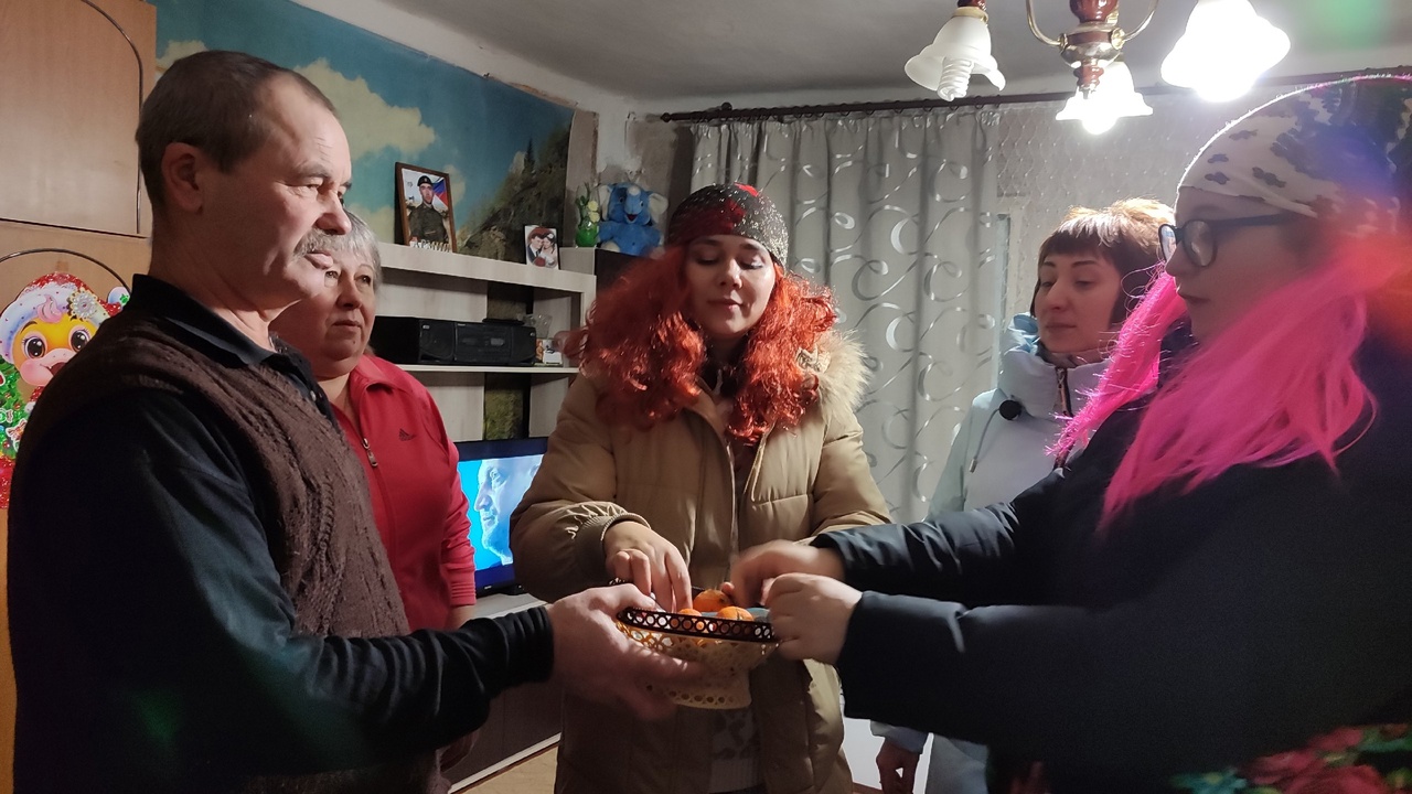 «Рождество стучится в двери» 