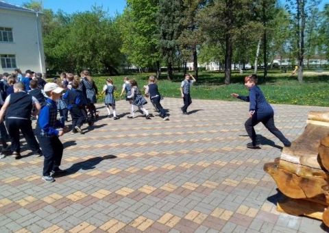Спортивно - игровая программа 
