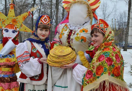 Развлекательная программа «Масленица идёт - блин да мёд несет!»