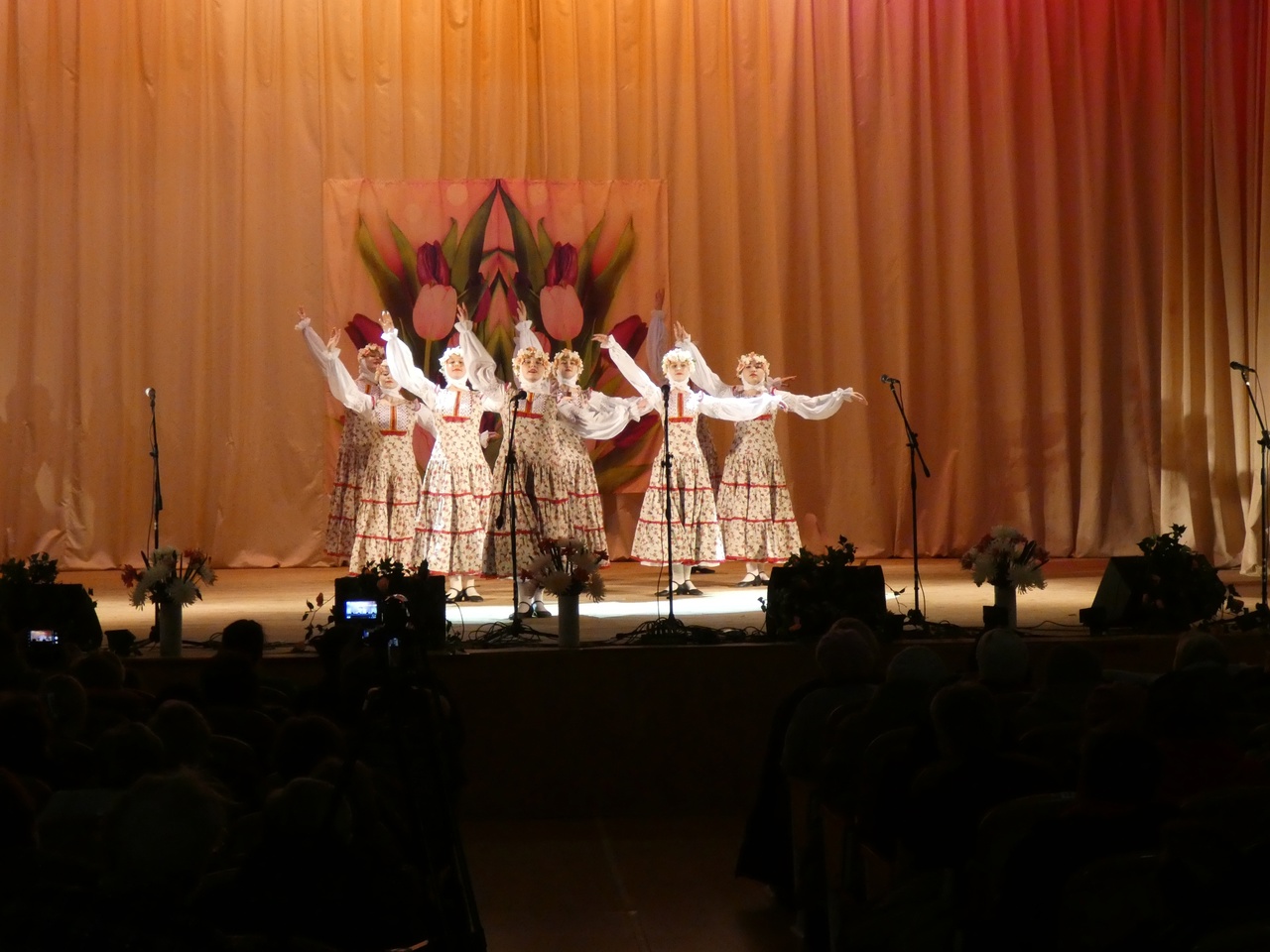"Музыка весны" праздничный концерт