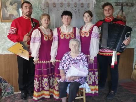 Музыкальное поздравление «С 95–летием»