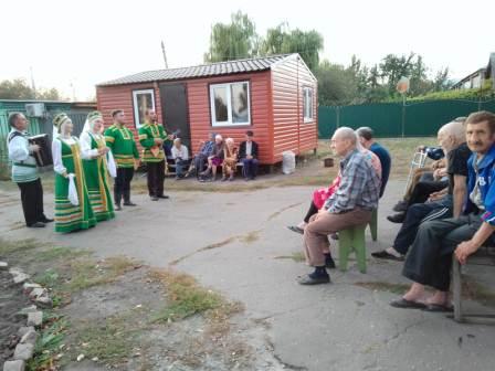 «Поет душа, танцует осень»