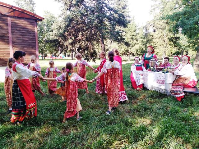 Фольклорный праздник 