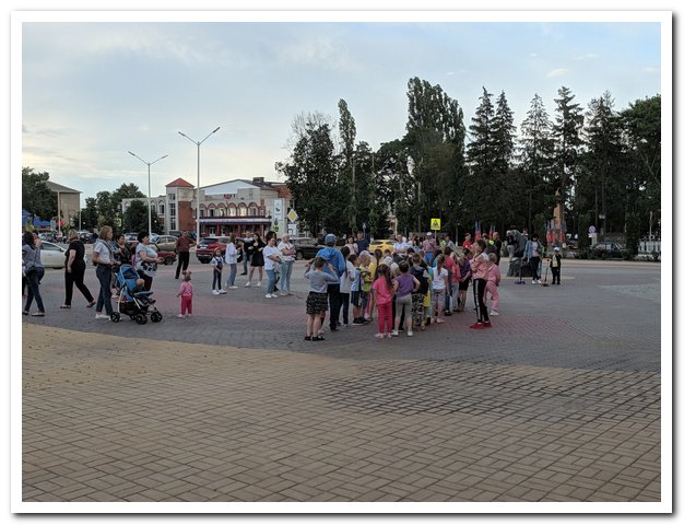 Я ЖИВУ В РОССИИ