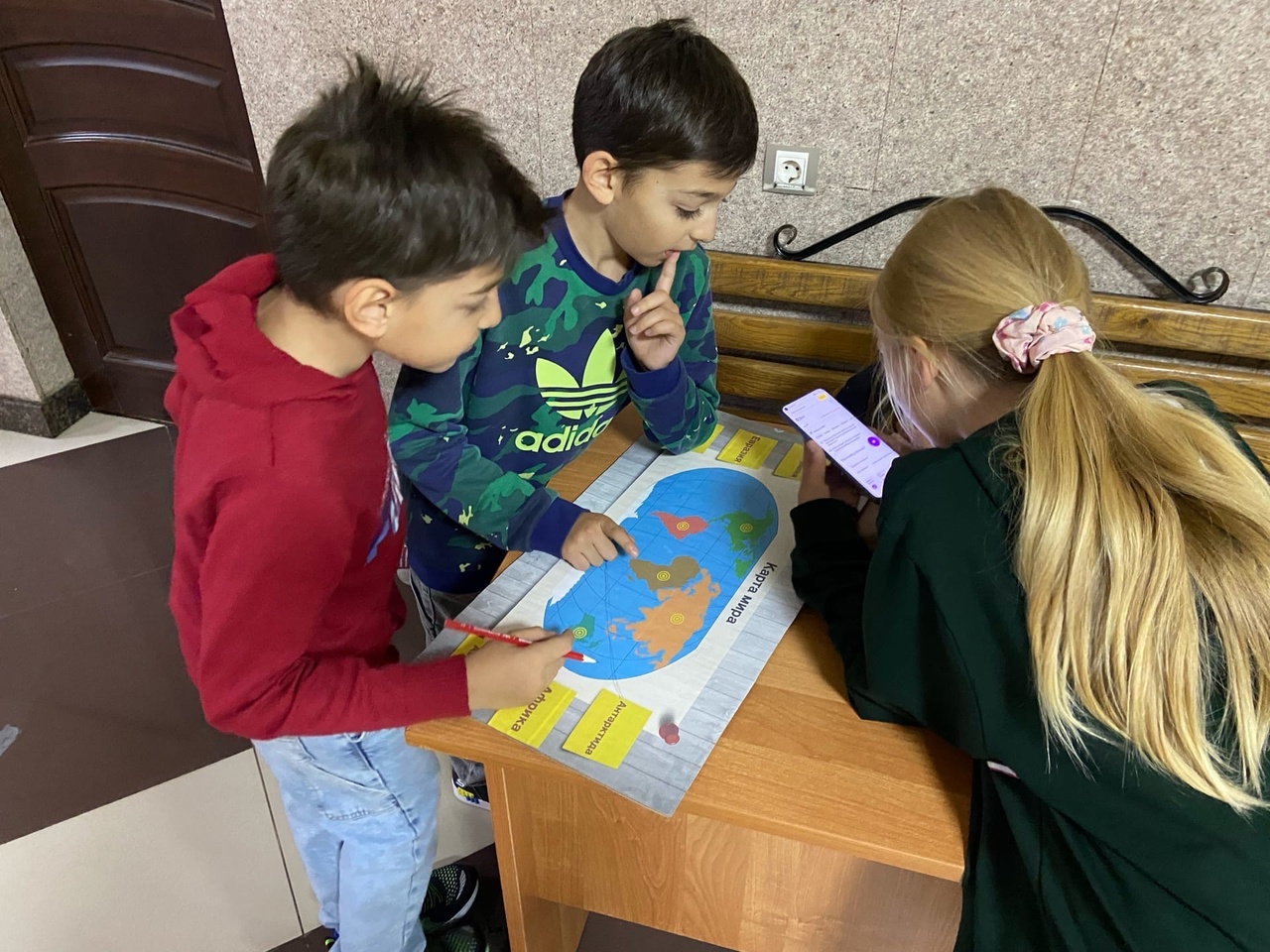 «Угадай мелодию патриотической песни»
