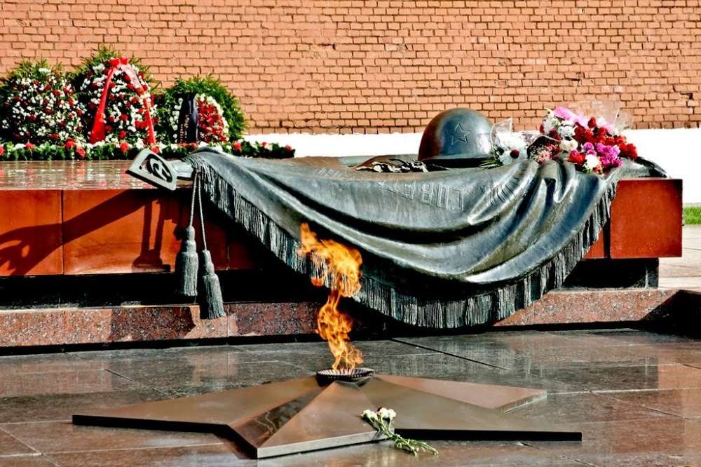 Урок мужества«Неизвестный солдат–неизвестный герой»