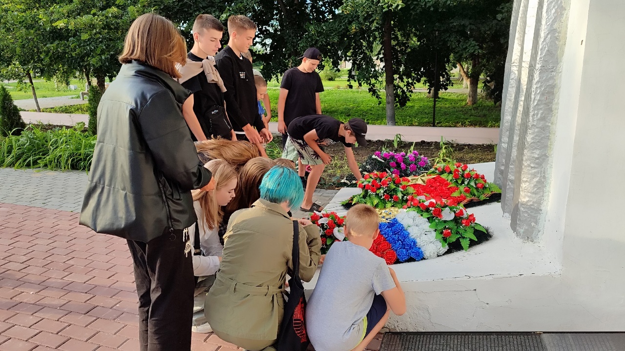 «Свеча памяти».