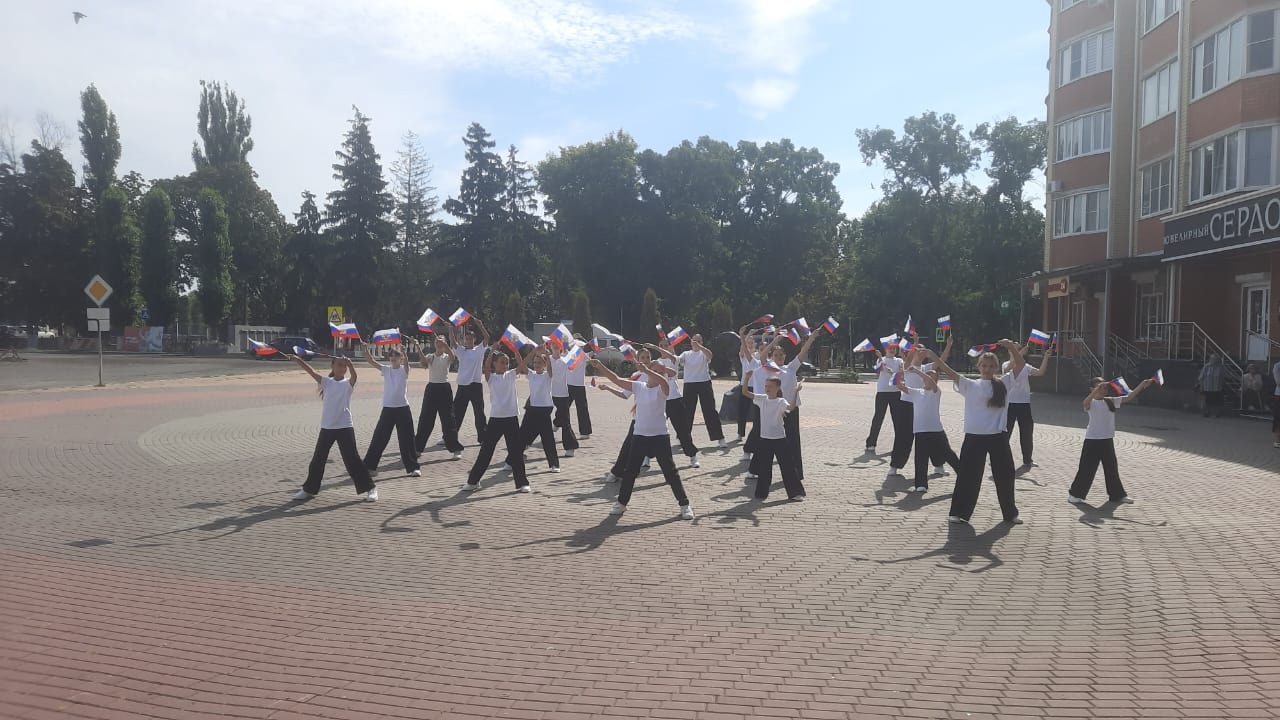 Концертно-познавательная программа 