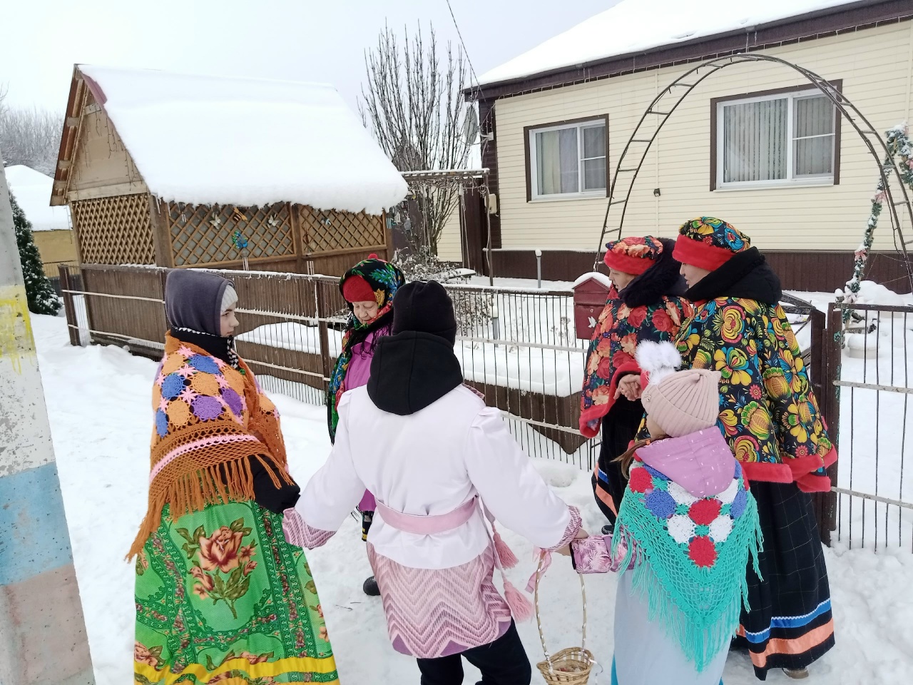Рождественские гуляния «По дворам ходили святки»