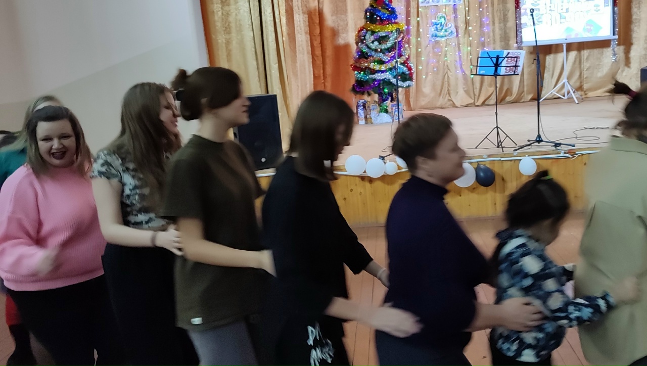 «В ритме Нового года»