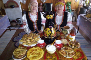 «Не скучаем, Новый год встречаем»