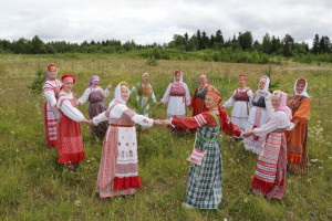 В мире нет милей и краше песен и преданий наших