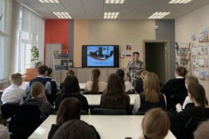 Познавательный час 