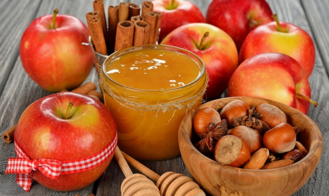 «Три спаса августа: мед, яблоки, хлеб»