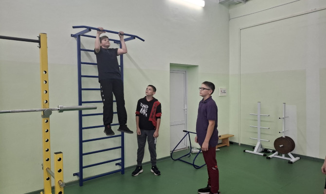 Спортивное состязание ко Дню призывника «Молодое поколение выбирает здоровье» Спортивное состязание ко Дню призывника «Молодое поколение выбирает здоровье»