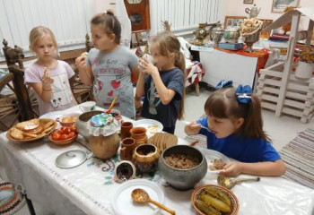 Познавательный час 