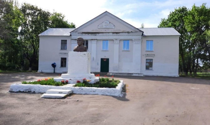 "Герои войны"
