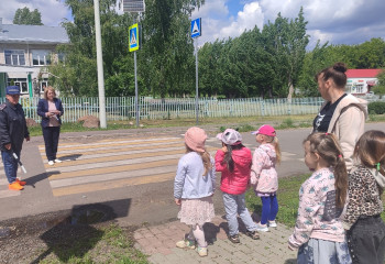 «Ради жизни на земле, изучаем ПДД»