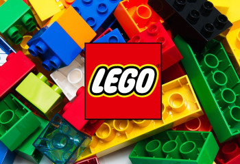 Международный День Конструктора Лего.