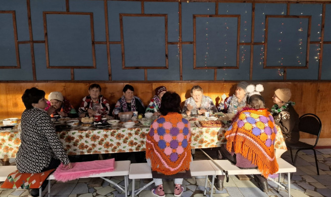 Пасхальные посиделки «Красное яичко на столе с куличиком» Пасхальные посиделки «Красное яичко на столе с куличиком»