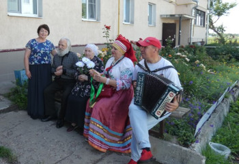 Праздничная программа 