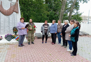 «Их имена в наших сердцах»