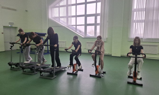 Спортивная программа «Движение - это жизнь» Спортивная программа «Движение - это жизнь»